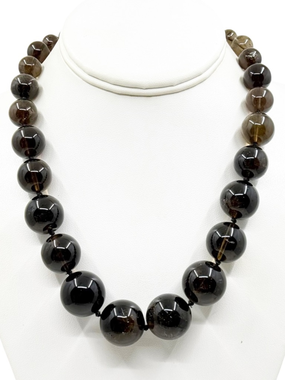 sterling silver 10mm to 20mm graduated smoky quartz bead necklace - GM937
